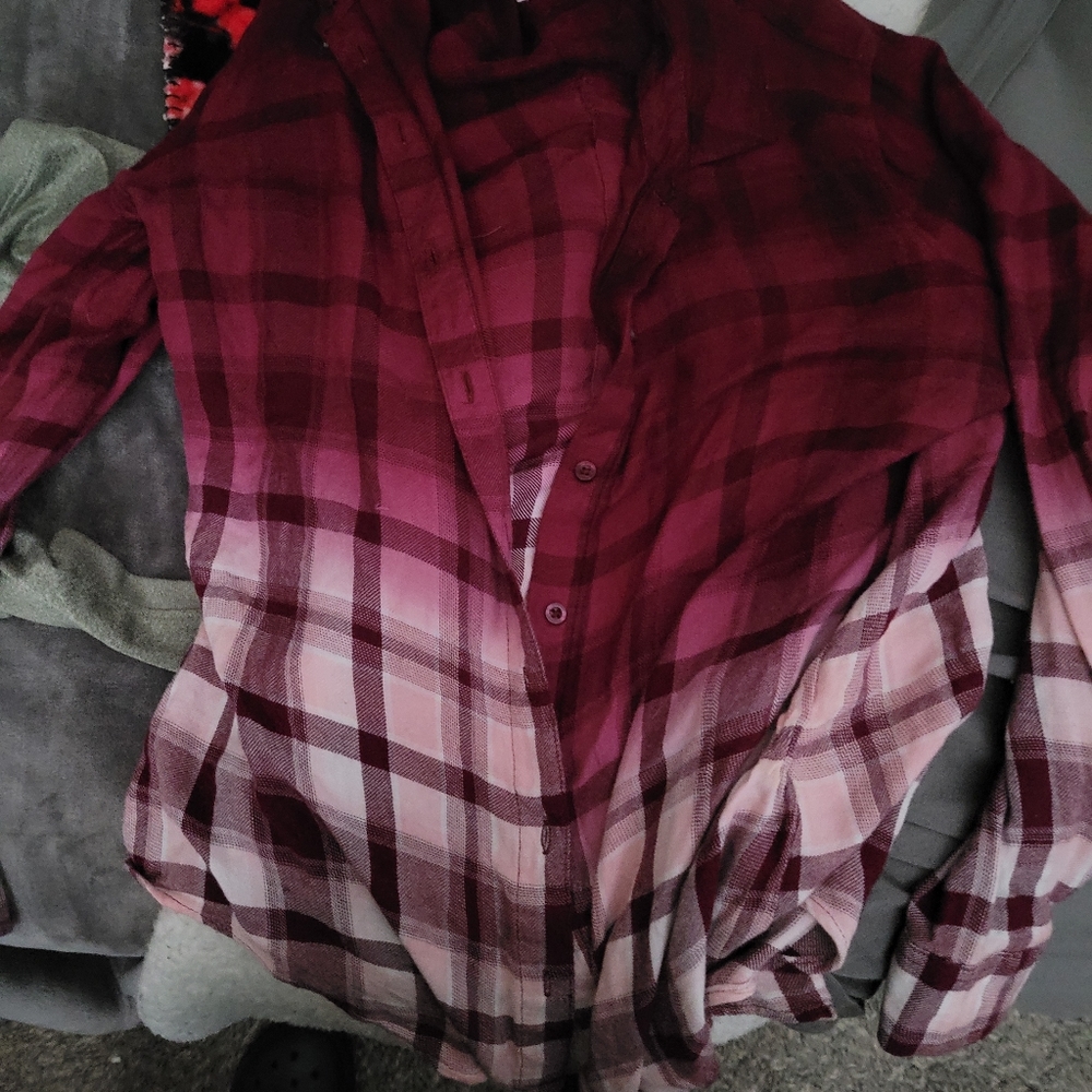 Cute light button down